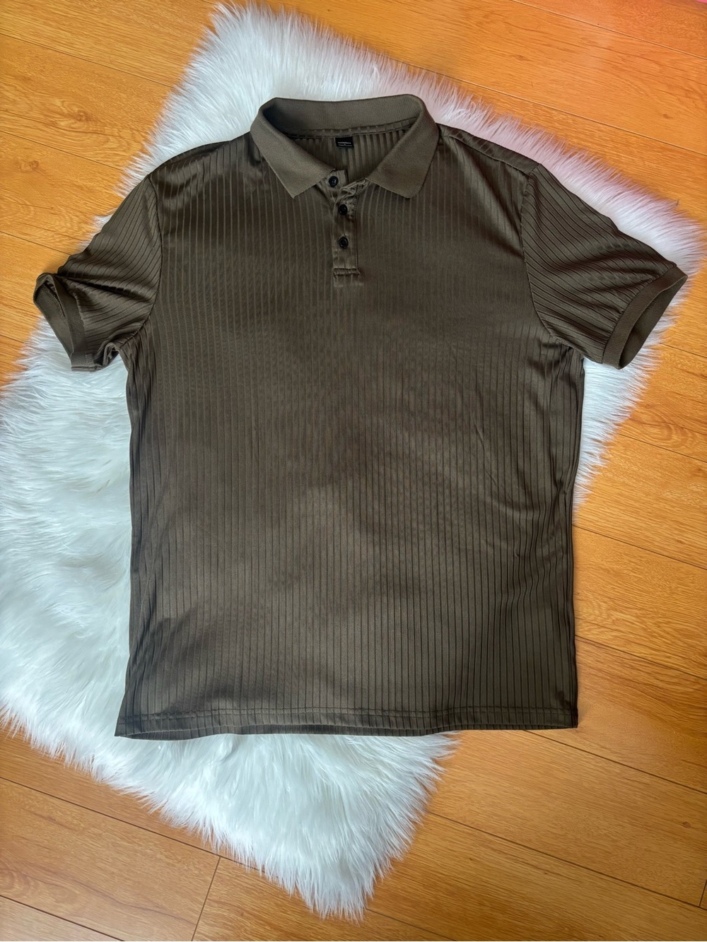 Manfinity Olive Green Polo